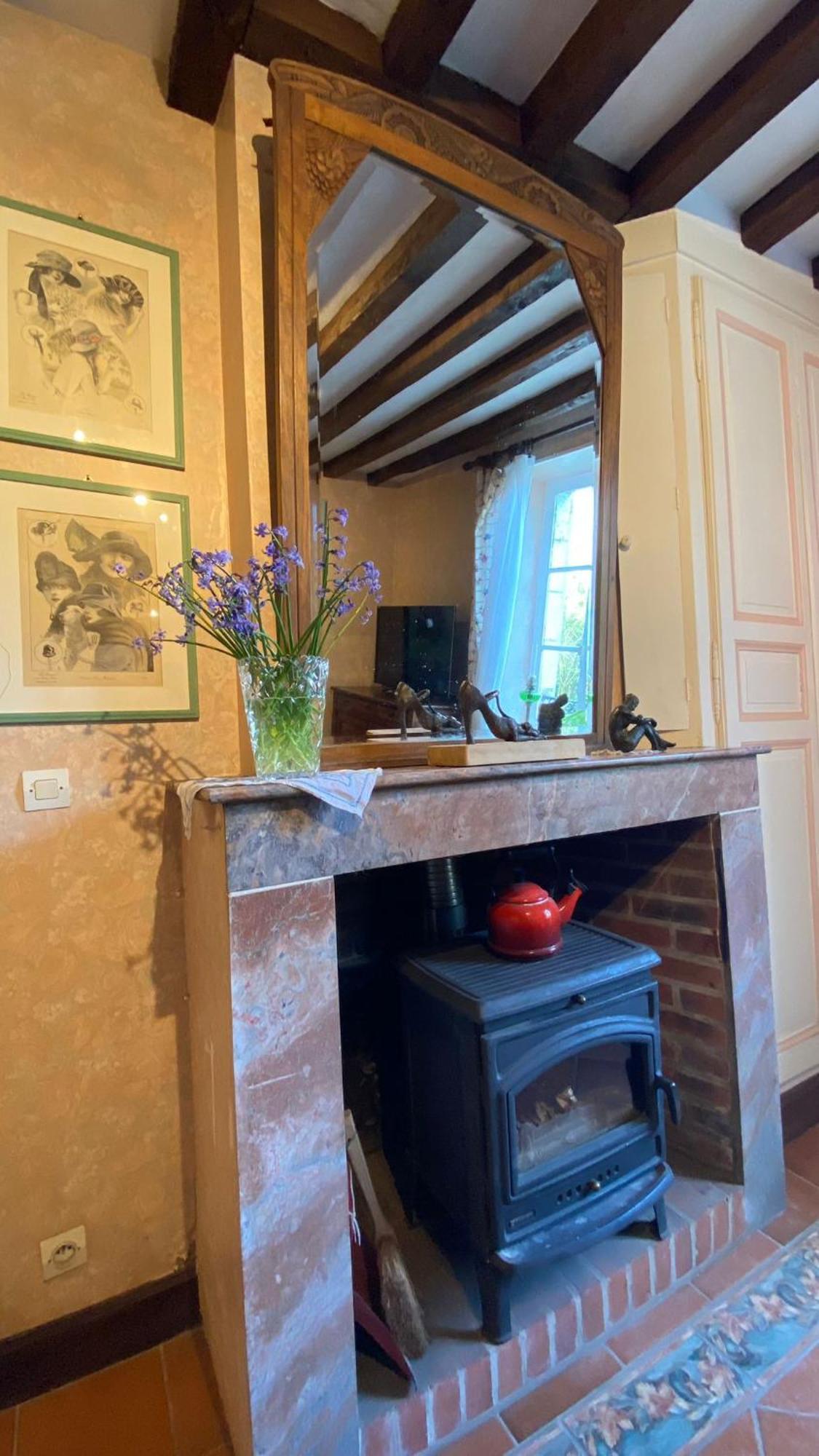 Art Cottage Pontlevoy Екстериор снимка